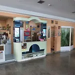 Отель Gemini Римини